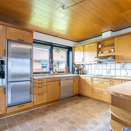 786-hvide-sande-vinbjergvej-8 Nyaraló *