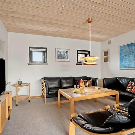 786-hvide-sande-vinbjergvej-8 *