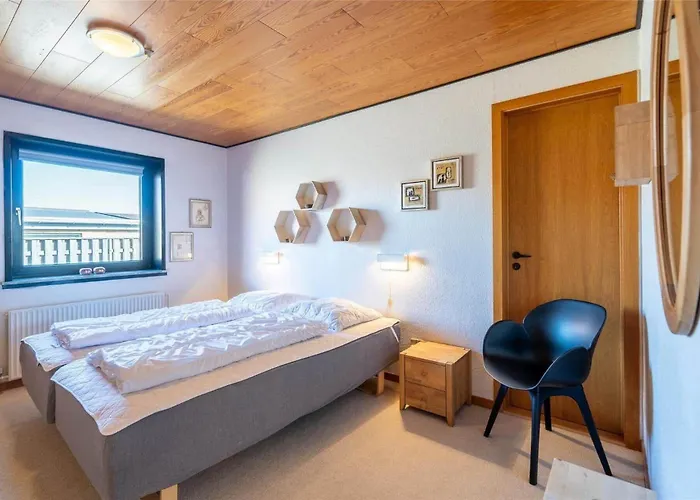 786-hvide-sande-vinbjergvej-8 *